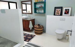 5 Bedroom House For Sale in Walvis Bay Central