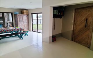 5 Bedroom House For Sale in Walvis Bay Central