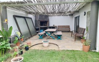 5 Bedroom House For Sale in Walvis Bay Central