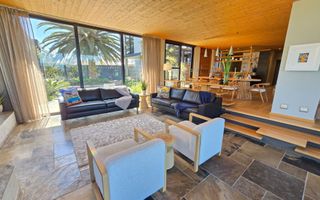 5 Bedroom House For Sale in Vineta, Swakopmund