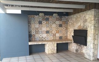 3 Bedroom House For Sale in Langstrand