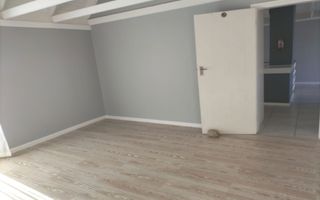 3 Bedroom House For Sale in Langstrand