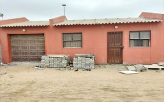 5 Bedroom House For Sale in Walvis Bay Central