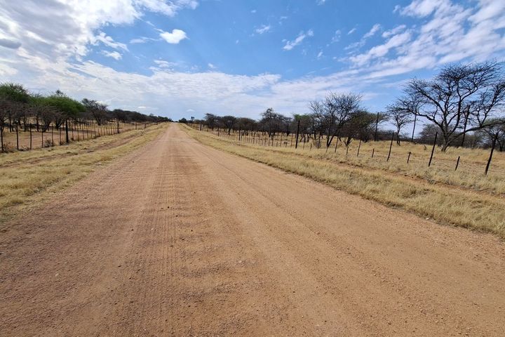 Farm For Sale in Okahandja