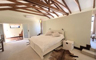 3 Bedroom House For Sale in Long Beach