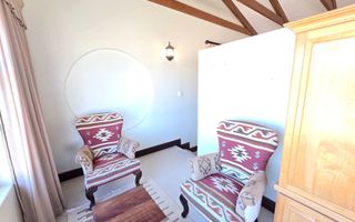 3 Bedroom House For Sale in Long Beach