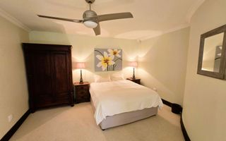 3 Bedroom House For Sale in Long Beach