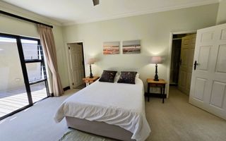 3 Bedroom House For Sale in Long Beach