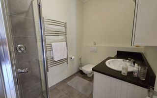 3 Bedroom House For Sale in Long Beach