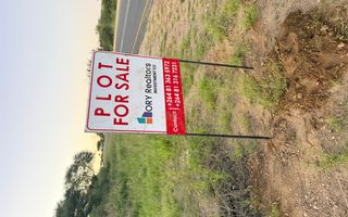 Small Holding / Plot For Sale in Brakwater