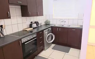 Apartment / Penthouse To Rent in Klein Windhoek, Windhoek