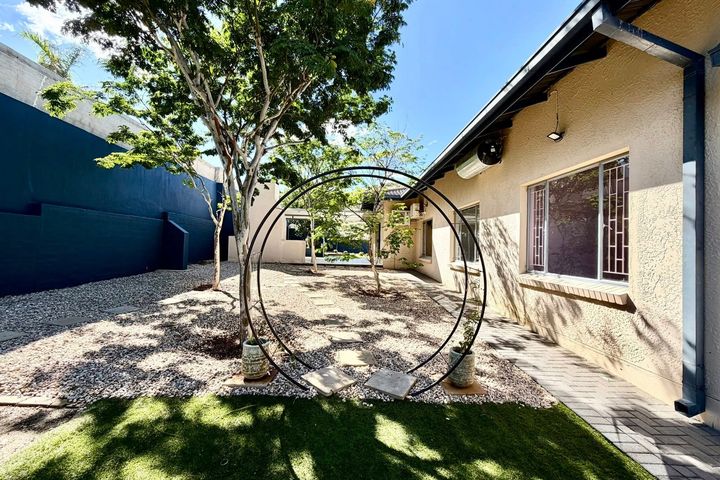 House For Sale in Ludwigsdorf, Windhoek