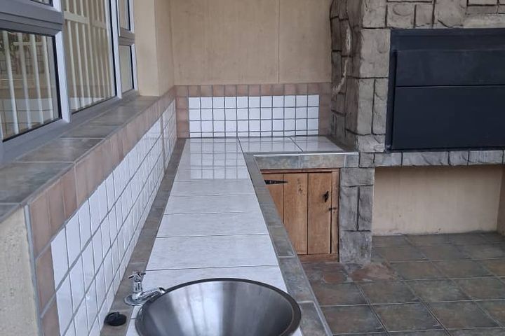 House To Rent in Auasblick, Windhoek