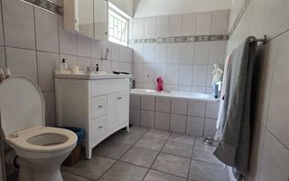 House For Sale in Ludwigsdorf, Windhoek