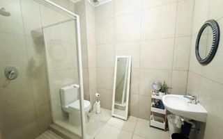 Townhouse For Sale in Rocky Crest, Windhoek