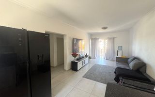 Townhouse For Sale in Rocky Crest, Windhoek