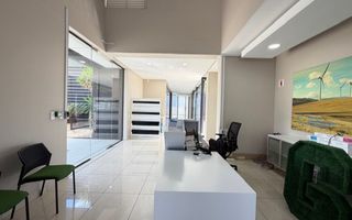 Office / Retail / Mixed Use To Rent in Klein Windhoek, Windh...