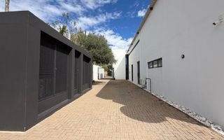 Office / Retail / Mixed Use To Rent in Klein Windhoek, Windh...