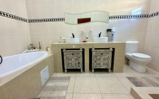 House For Sale in Auasblick, Windhoek