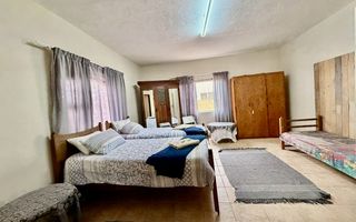 House For Sale in Henties Bay