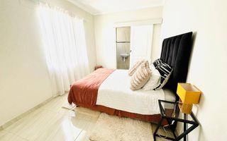 Townhouse For Sale in Wanaheda, Windhoek