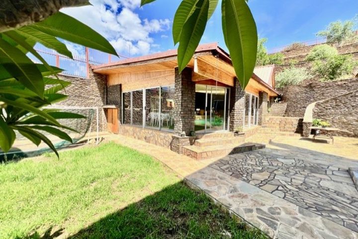 House For Sale in Auasblick, Windhoek