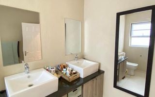House For Sale in Elisenheim, Windhoek