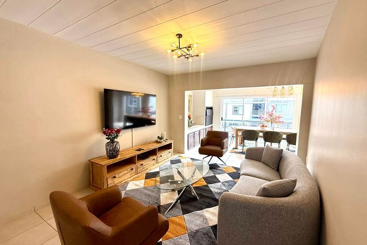 Townhouse To Rent in Kleine Kuppe, Windhoek