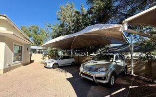 Office / Retail / Mixed Use To Rent in Klein Windhoek, Windh...