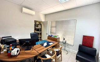Office / Retail / Mixed Use To Rent in Klein Windhoek, Windh...