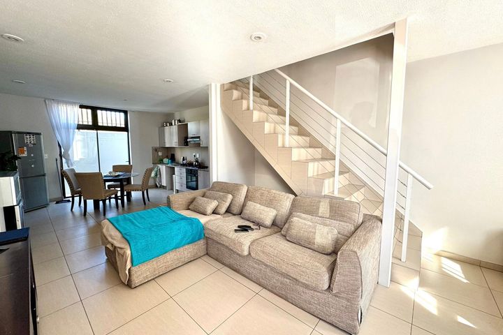 Townhouse For Sale in Elisenheim, Windhoek