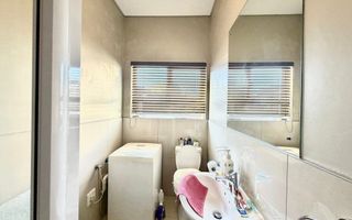 Townhouse For Sale in Eros, Windhoek
