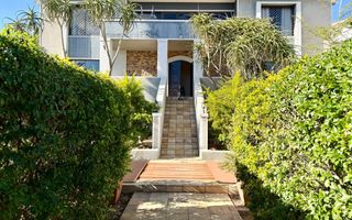House For Sale in Luxury Hill, Windhoek