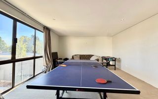 House For Sale in Luxury Hill, Windhoek