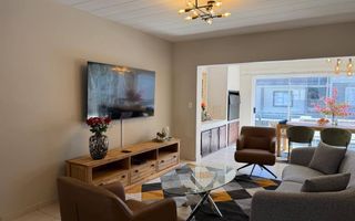 Apartment / Penthouse To Rent in Kleine Kuppe, Windhoek