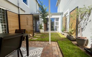 Townhouse For Sale in Avis