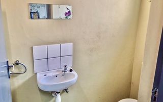 Office / Retail / Mixed Use For Sale in Henties Bay
