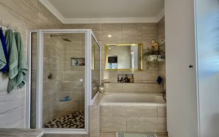 House For Sale in Henties Bay