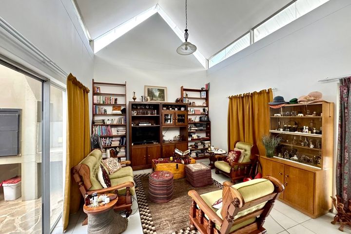 House For Sale in Elisenheim, Windhoek