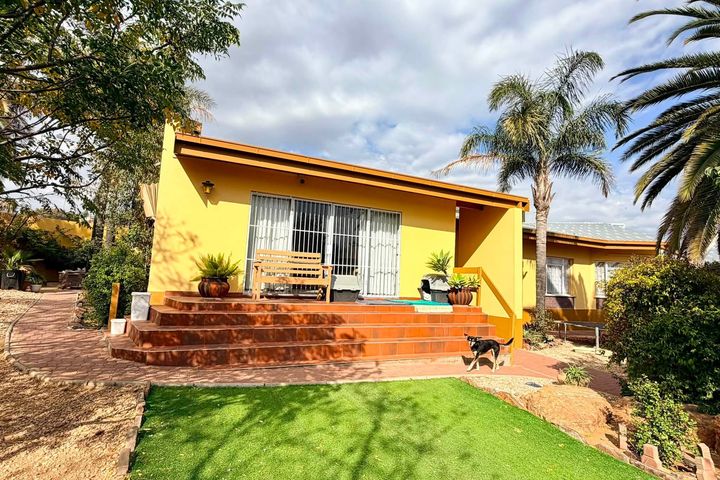 House For Sale in Olympia, Windhoek