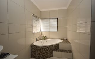 House For Sale in Ocean View, Swakopmund