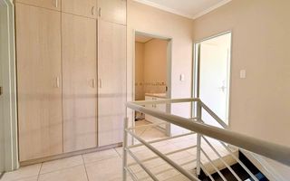 Townhouse For Sale in Eros, Windhoek