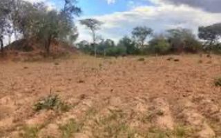 Small Holding / Plot For Sale in Hochfeld