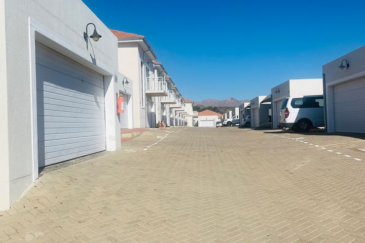 Townhouse To Rent in Windhoek