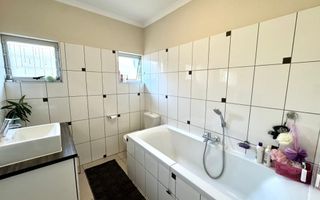 House For Sale in Elisenheim, Windhoek