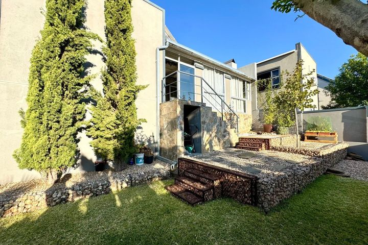 House For Sale in Elisenheim, Windhoek