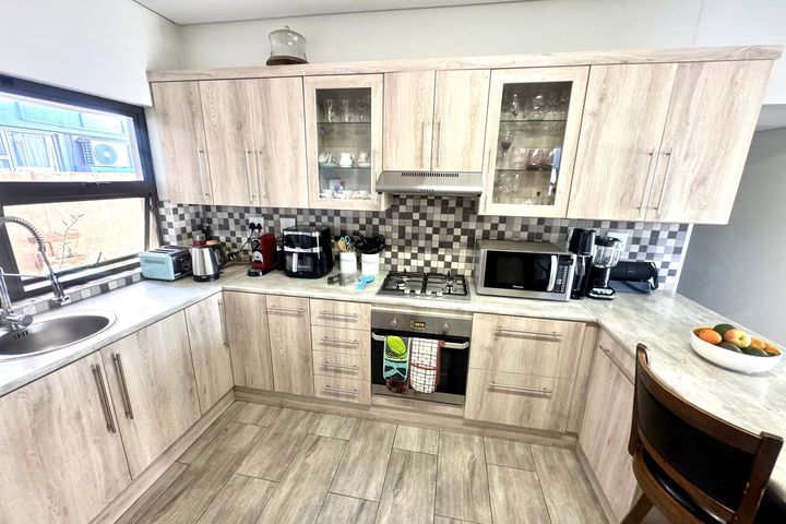 House For Sale in Elisenheim, Windhoek