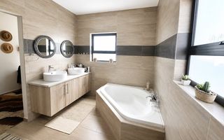 House For Sale in Elisenheim, Windhoek