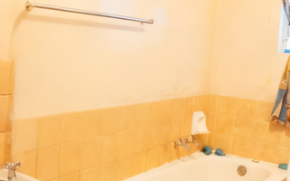 House For Sale in Pioneerspark, Windhoek