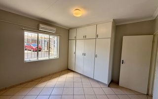 Townhouse For Sale in Pioneers Park Ext 1, Windhoek